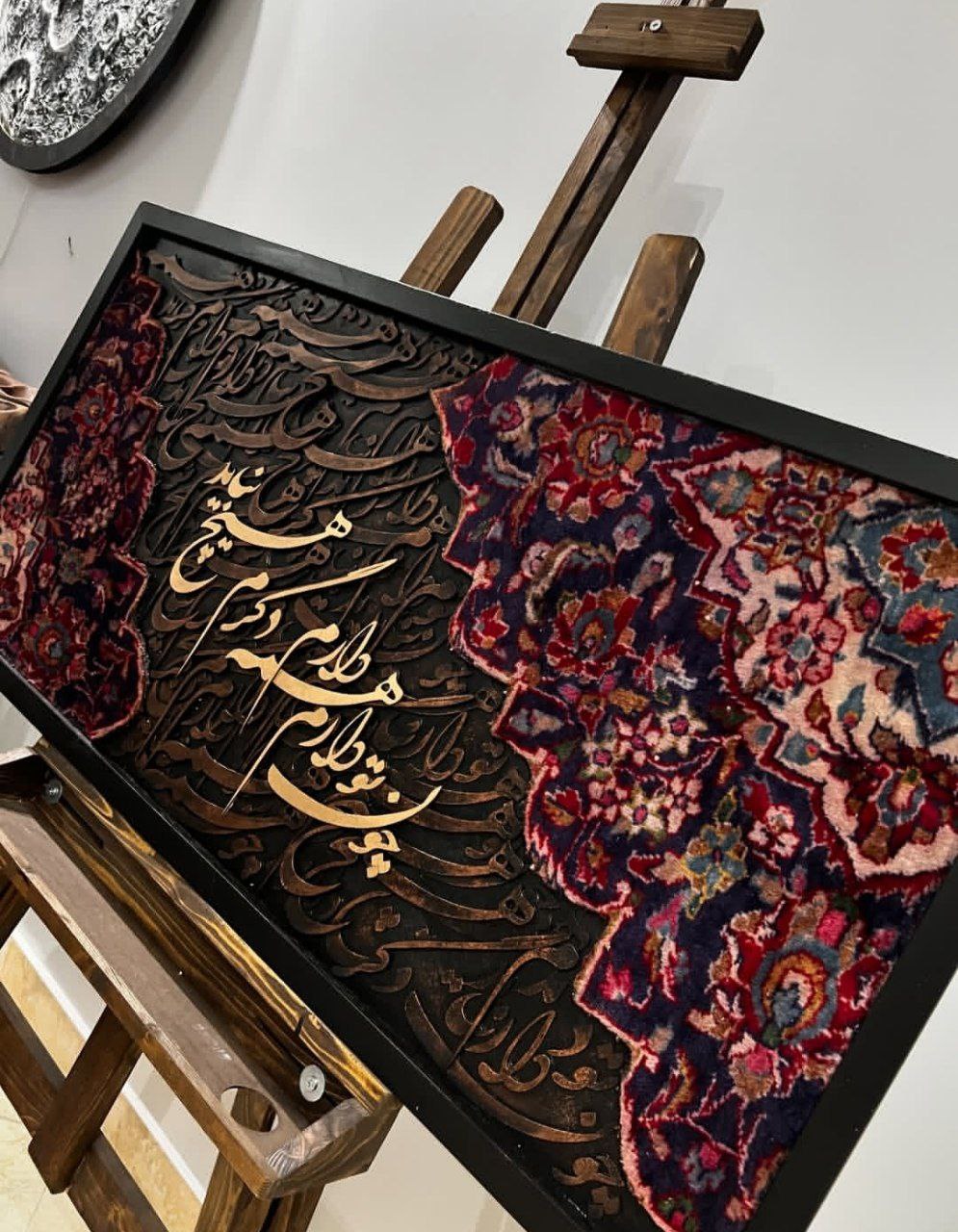  Best canvas wall art dubai for cultural office or home decor, blending heritage textures with modern art pieces.